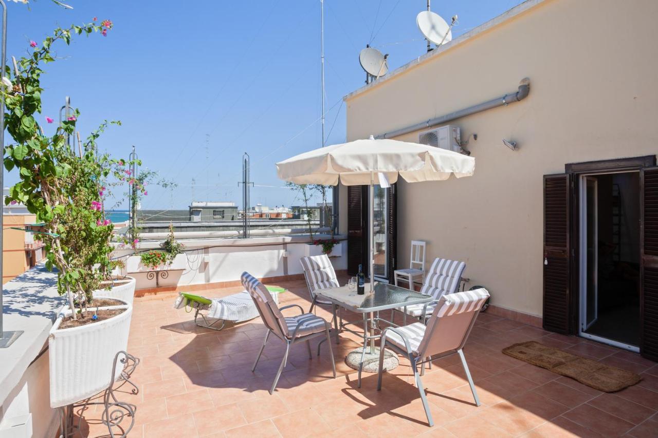 La Bella Vista Bari Sea View Terrace Flat Appartement Buitenkant foto